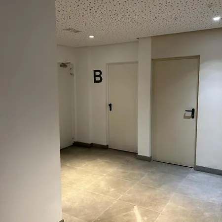 Apartamento Hogar Moderno Cerca De Casco Antiguo De