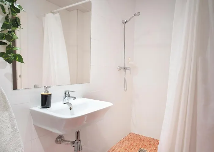 Apartament Hogar Moderno Cerca De Casco Antiguo De *