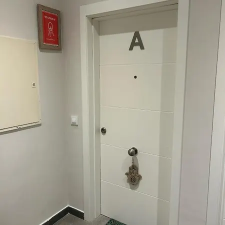 Hogar Moderno Cerca De Casco Antiguo De Apartment Valencia